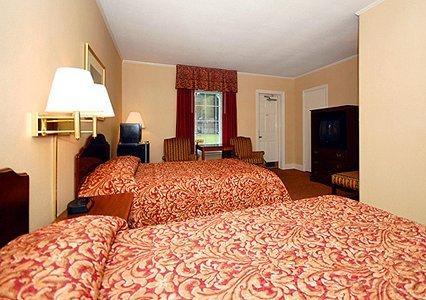 Ambassador Inn Fayetteville Quarto foto